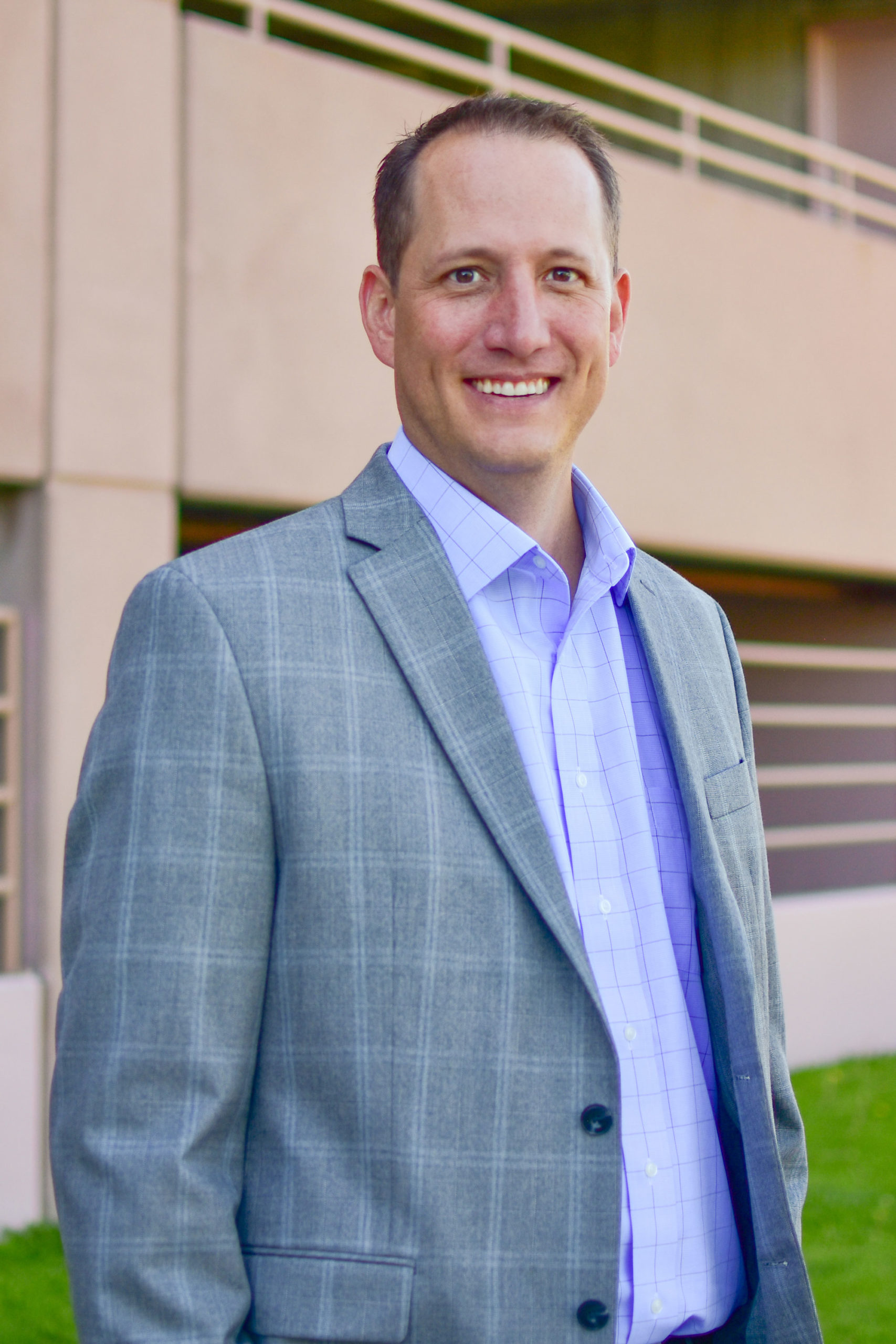 Headshot of Doug Gates