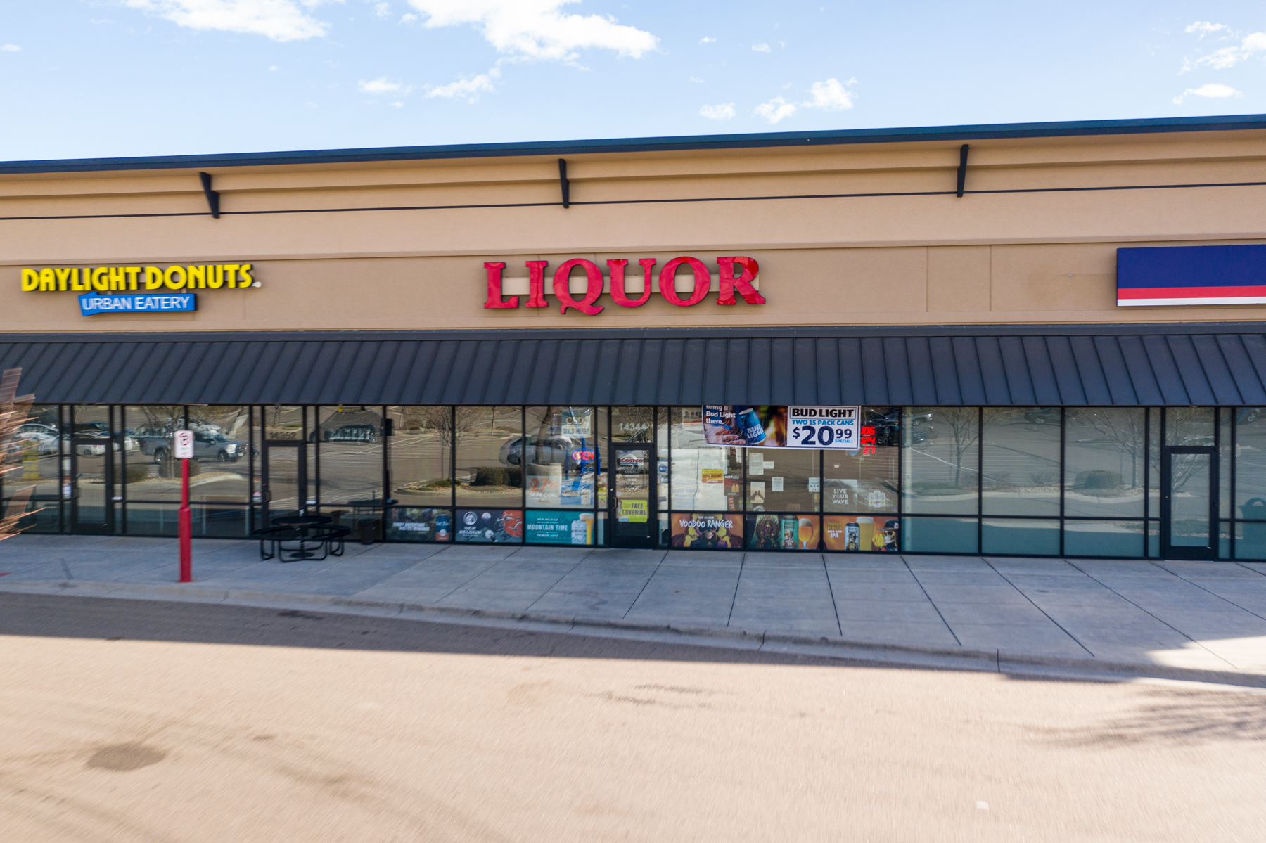 Grove Liquor in Thornton, Colorado Sells for $795,000