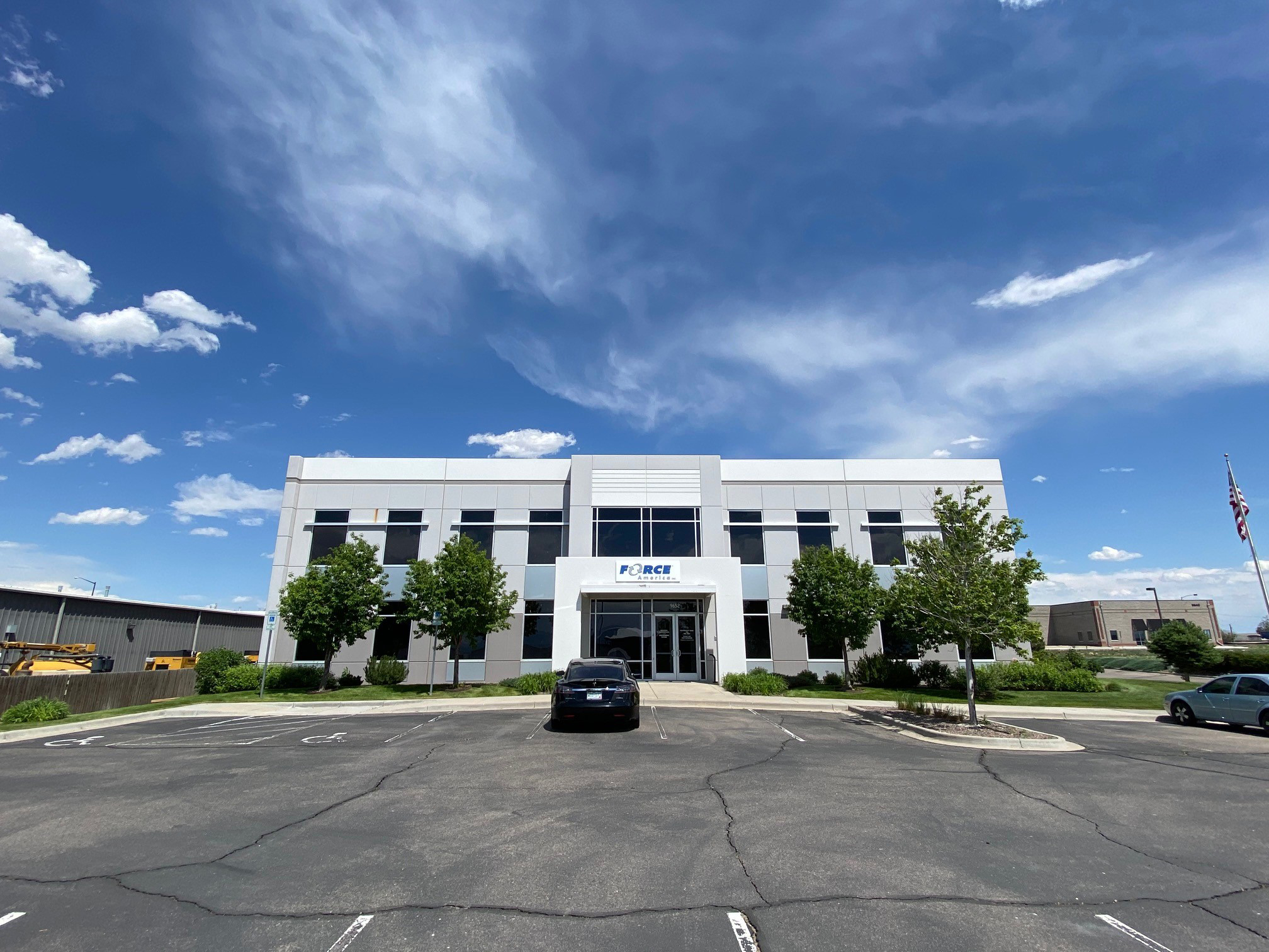 Industrial/Flex Property in Commerce City, CO Sells for $4,600,000