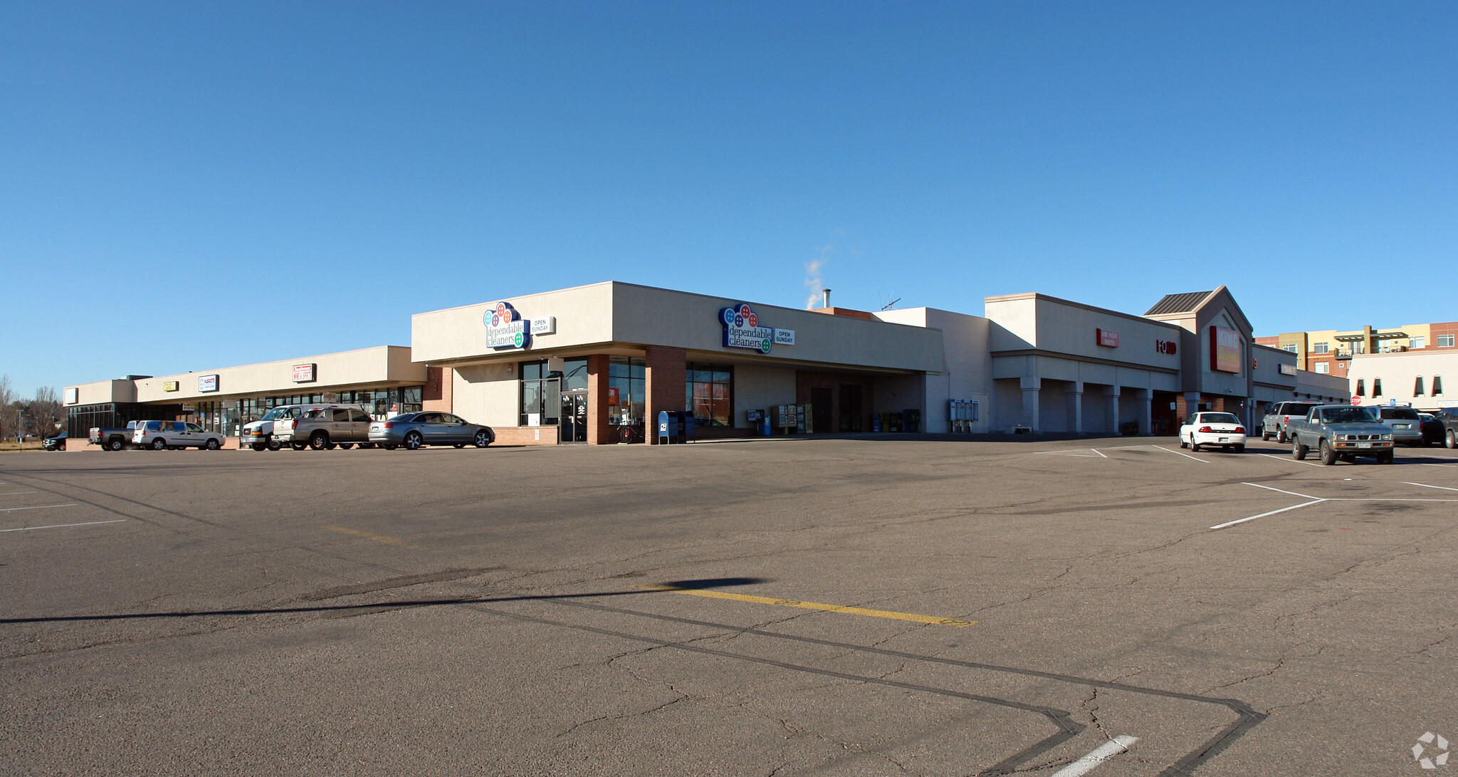 Southmoor Wine & Spirits in Denver, Colorado Sells for $457,239