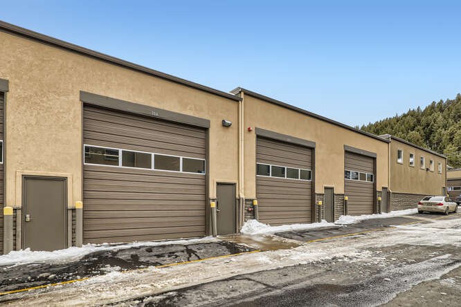 29320 Industrial Way, Unit 304 Sells for $285,000