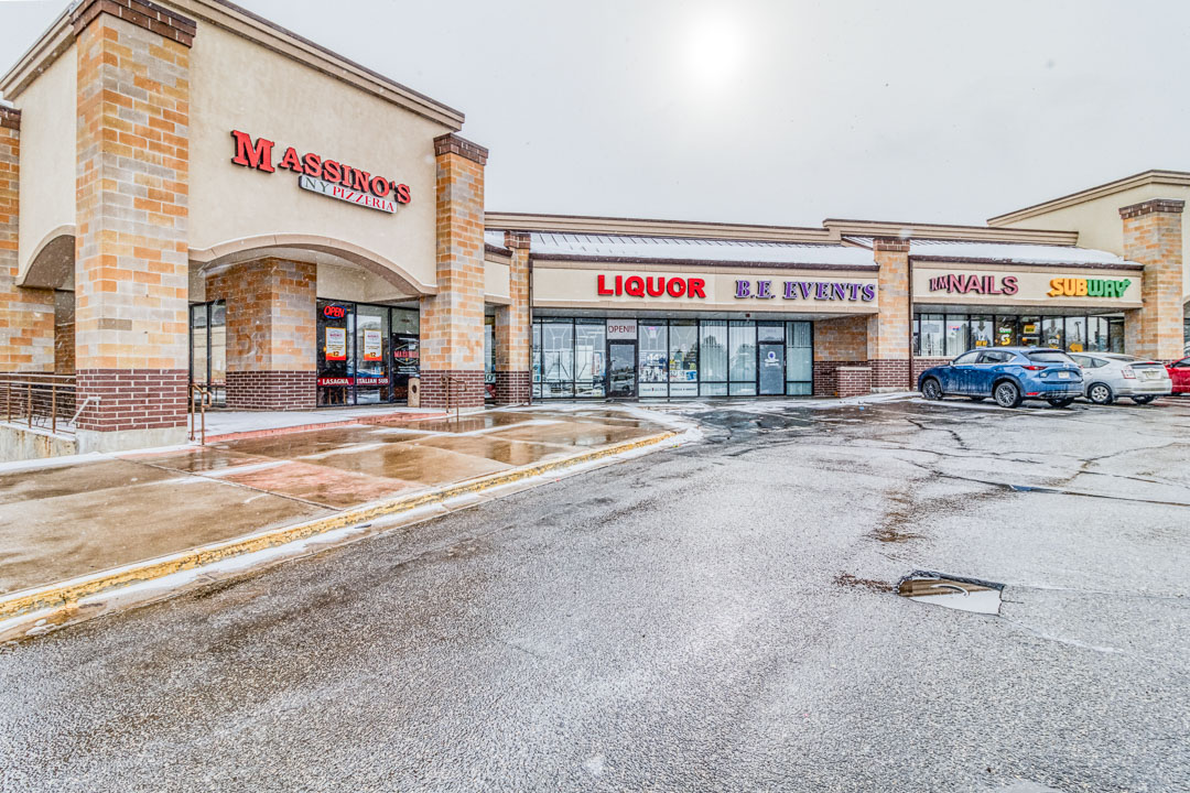 Somerset Liquor Sells for $700,000
